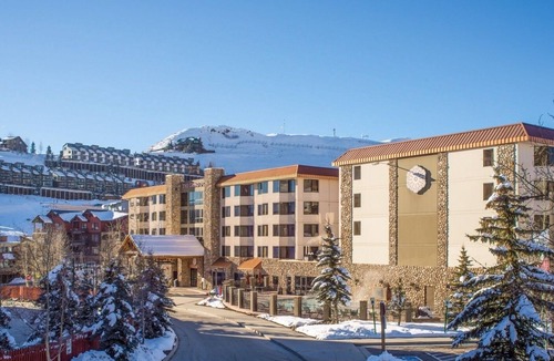 Mount Crested Butte Condo | Grand Lodge Condo in the Heart of Mt Crested Butte - No Cleaning Fee! by RedAwning
