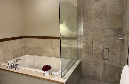 Mount Crested Butte Hotel | Great Location at base of Mt! Sleeps 4.
