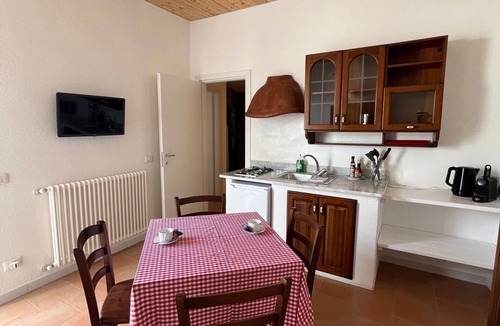 Panza House | "Greta's cottage" with pool and whirlpool