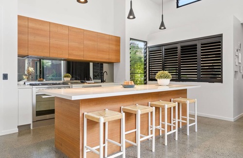 Lennox Head House | Grottamare - Stylish Lennox Head Village Holiday Home