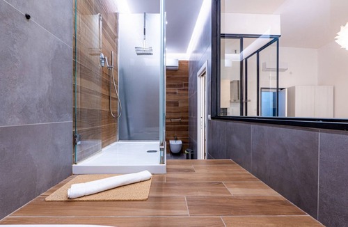 Historical Downtown Salerno Apartment | GuestHost - Spacious and charming 50 square meters studio apartment, perfect for three people, located on the first floor of a building (NO elevator).The property is located in the central area of ​Salerno (limited traffic zone), a neighborhood well