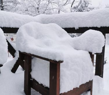 Kitaazumi-gun Bed & Breakfast | Hakuba Powder Republic
