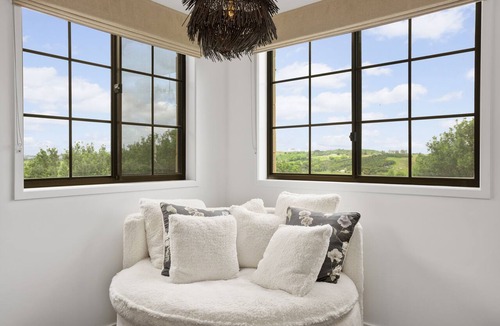 Pearces Creek House | Halt Hill - Large Homestead in the Byron Hinterland with Sweeping views