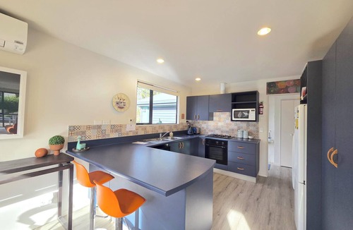Hanmer Springs House | Hanmer Springs 3 Bedroom for Family and Pets + Garage Space.