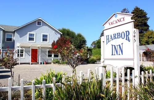 Eastside Santa Cruz Hotel | Harbor Inn