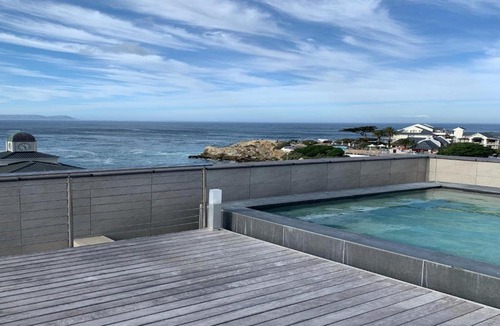 Hermanus City-Centre Apartment | Hermanus Waterfront Apartment