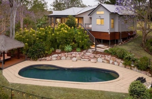Brookfield House | Hideaway at Brookfield Acreage Tennis Court Pool