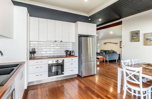 Yamba House | High Fives - Pet-Friendly Gem in the Heart of Yamba - Holiday Yamba
