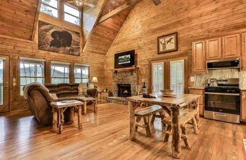 Walnut Mountain Cabin | High Hopes by Mountain Oasis | Mountain View in Walnut Mountain