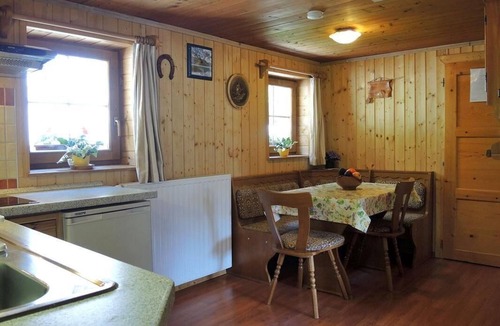 Bohinjska Bela House | Holiday apartment for six people with a balcony