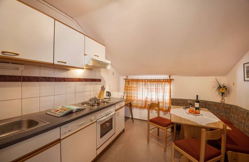 Kaltenbach Apartment | Holiday Apartment "Brugger 4 Persons" Near the Ski Area with Mountain View