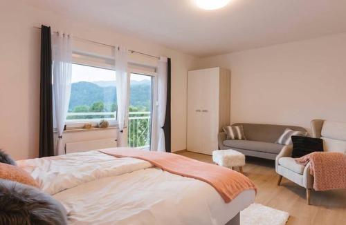 Gorje House | Holiday Home M&J by Interhome