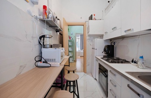 Caserta Bed & Breakfast | Home Joséphine - Caserta - Quadruple Room with Private Bathroom