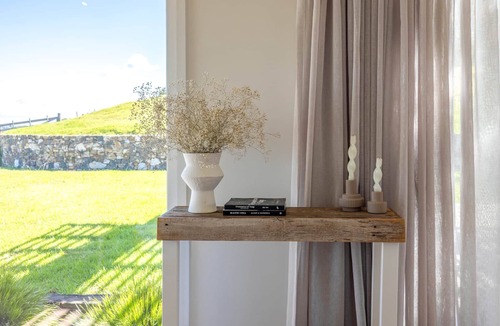 Matiatia Bay House | HORIZONS Coast & Country WINTER DEAL