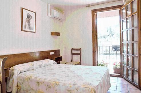 Olave House | Hostal Lorentxo