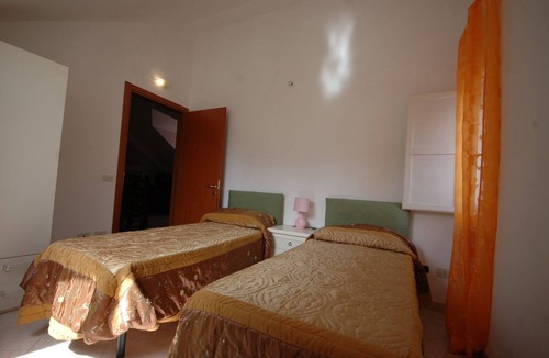 Tramonti House | Il Libeccio A3 2 bedroom apartment with access to the garden and swimming pool