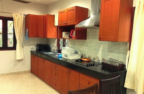 Ban Saiyuan House | Jasmine's Bungalow *3 Bedroom 2 Bathroom Baby Cots*