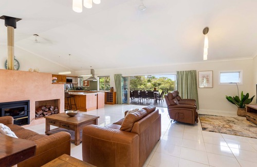 Julatten House | Julatten Platypus Mountain Home