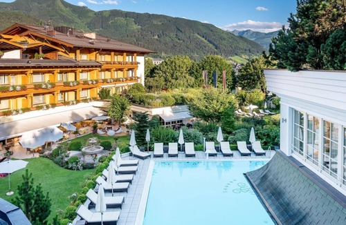 Zell am See House | Juniorsuite with bath, WC, balcony - Salzburgerhof, Wellness-Golf- & Genießerhotel
