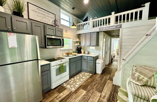 Brevard Cottage | JUST CHILLIN. when I get there