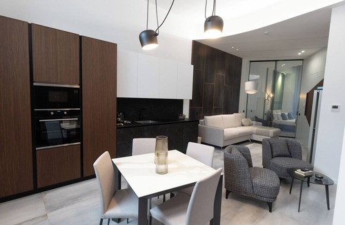Centro Storico Apartment | Just three minutes from the Royal Palace of Caserta, Caserta Luxury Apartment awaits you