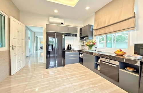 Kamala Villa | Kamala Beach Phuket - 4BR Private Luxury Pool Villa with Maid