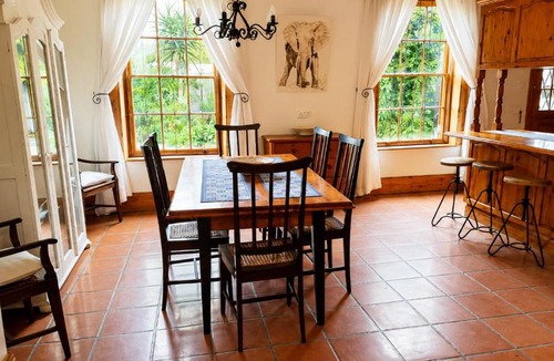 Graaff-Reinet House | Karoo Donkin