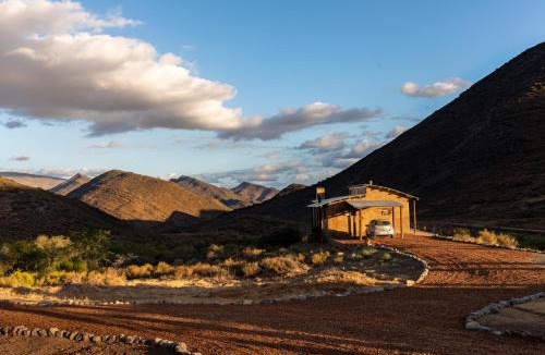 Montagu House | Kingfisher Cottages, Langhoogte Farm