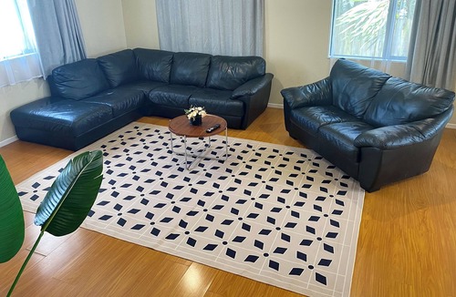 Kingsland House | Kingsland Spacious 10BR 5.5BH Home, Rare Find