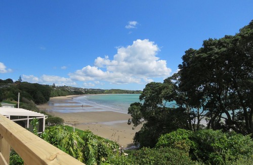 Coopers Beach Cottage | Kotare Kottage - Beachfront Escape