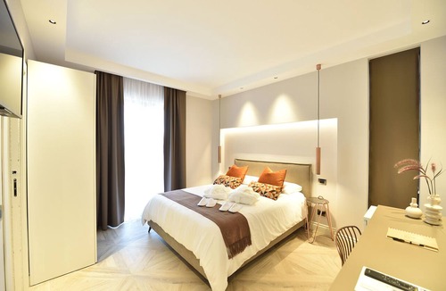 Fondi Bed & Breakfast | LA DEPENDANCE