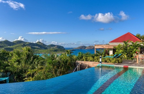 Morne Criquet Villa | La Maison Rouge (2/3 Rooms)