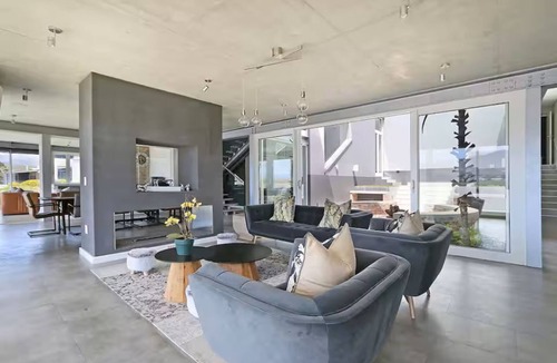 Fisherhaven House | Lagoon House