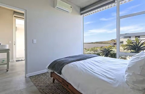 Fisherhaven House | Lagoon House