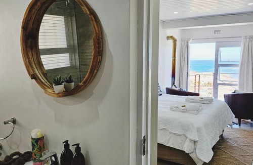 Lambert's Bay Bed & Breakfast | Lambert's Bay Beachfront