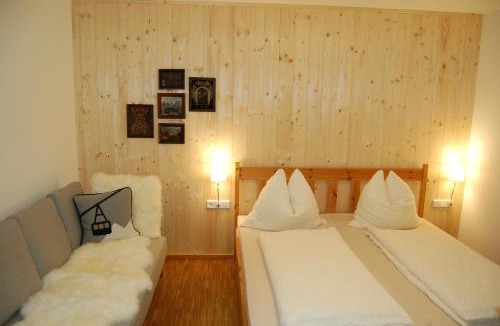 Kaltenbach Apartment | Landhaus Neussl