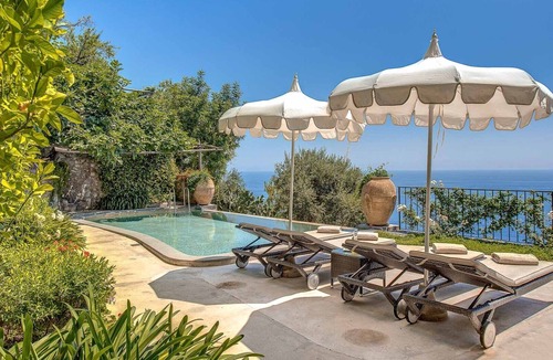 Liparlati Villa | Large-scale luxury rental home in Positano