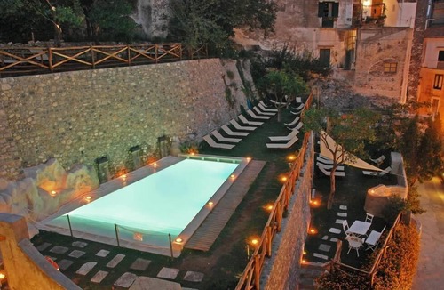 Amalfi Apartment | Le Volte by AMALFIVACATION with pool, in the center of Amalfi town