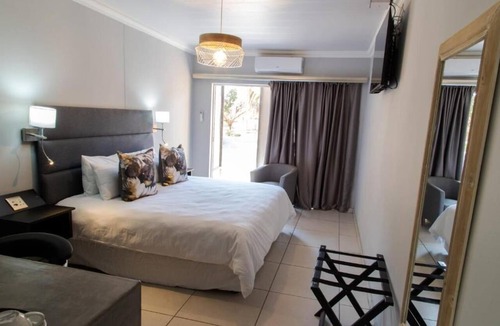 Ga-Segonyana Cabin | Leach Lodge