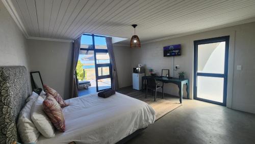 Port Owen Apartment | Lighthouse