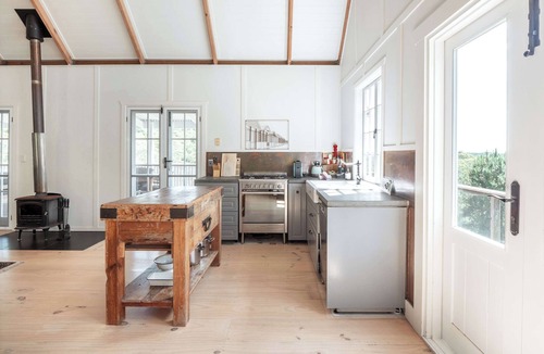 Doonan House | Little Red Barn in the Noosa Hinterland