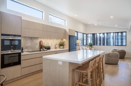 North Creek House | Location Location - Where the Beach Meets City Chic