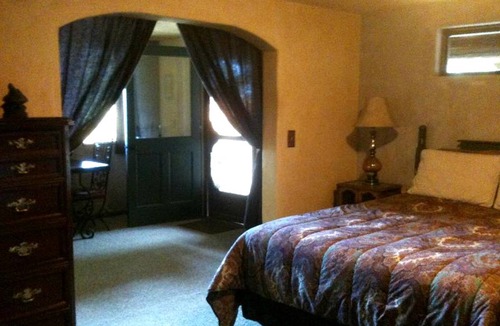 Carmel Cabin | Lodge ∙ 1 bedroom ∙ 4 guests