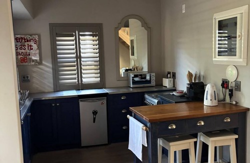 Knysna Villa | Luxurious 5-Bedroom Villa with Private Pool in Knysna