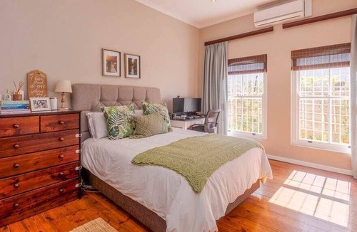 Claremont House | LUXURIOUS TWO BEDROOMS