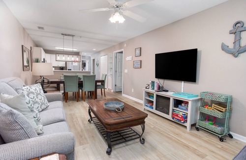 Pawleys Island Condo | Luxury 1st Floor! 3BD True Blue Resort Golf, Pawleys Beach 3 min drive, 4 Pools
