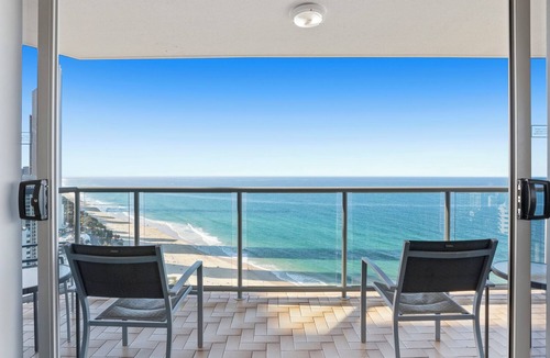 Surfers Paradise Apartment | Luxury High Floor Ocean View 2Bed 2Bath Apt