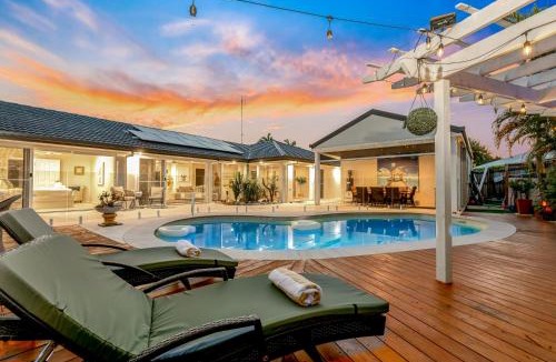 Mooloolaba House | Luxury Mooloolaba Retreat with Spa & Pool