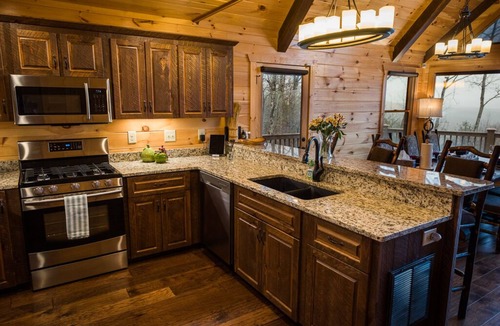 Blue Ridge Cabin | Luxury MTN House *Breathtaking Views* Hot Tub* 2 Outdoor Fireplaces *Fire Pit