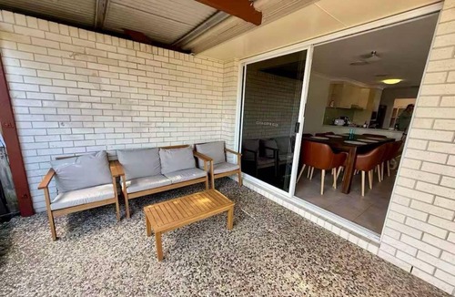 Bongaree House | Luxury Waterfront Retreat: Pet friendly Canal Home with Jetty on Bribie Island!
